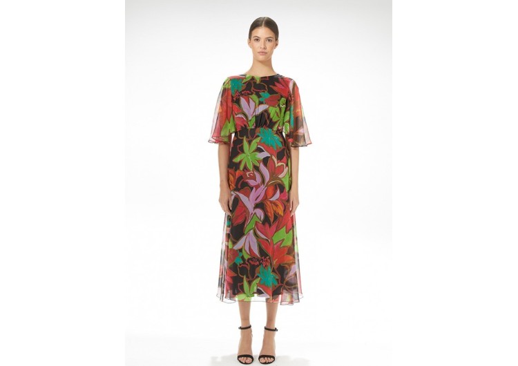 Vestido estampado floral con escote en V trenzado de Carla Ruiz 